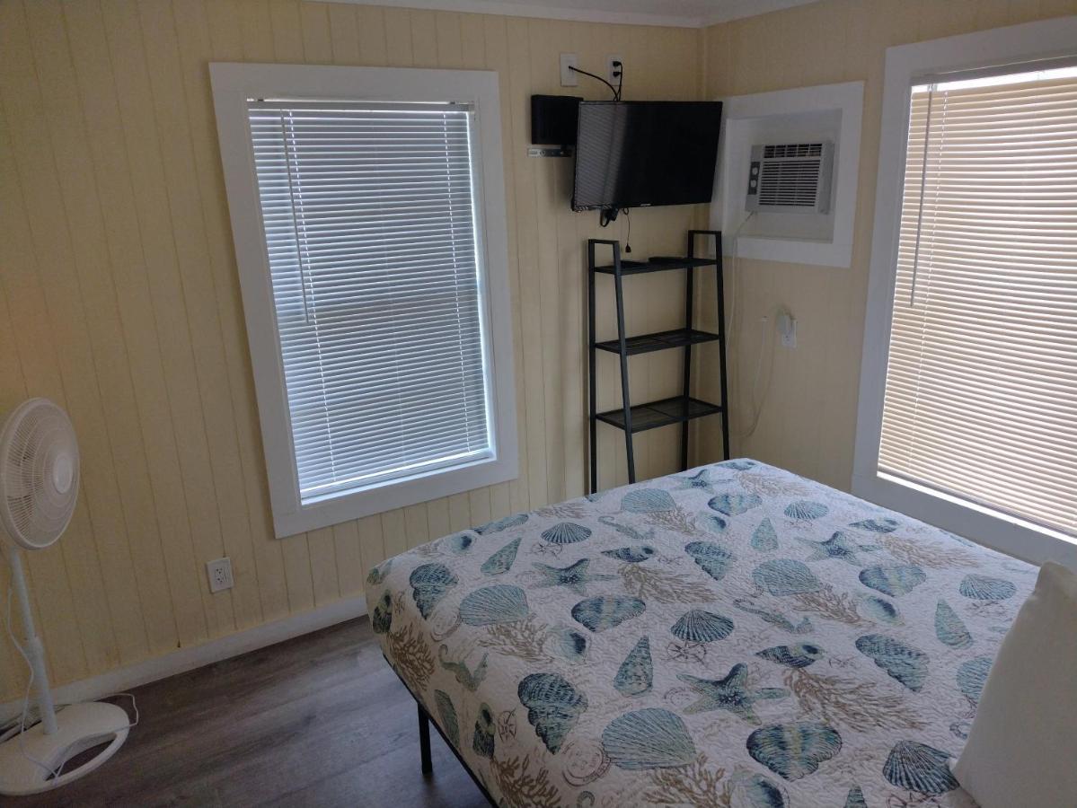 Double Barr Cottage Inn Port Aransas Exterior photo